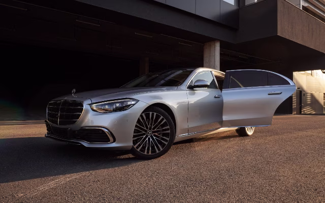 Mercedes-Benz S 350 d 4MATIC (W223) rental in Prague — Masons