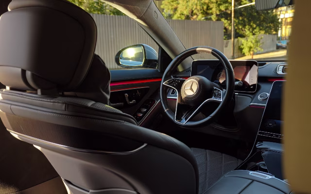 Mercedes-Benz S 350 d 4MATIC (W223) rental in Prague — Masons