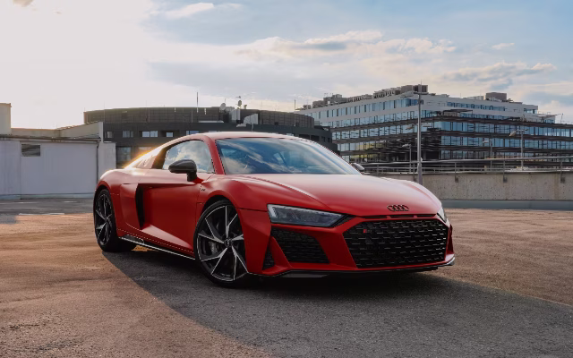 Audi R8 V10 RWD rental in Prague — Masons