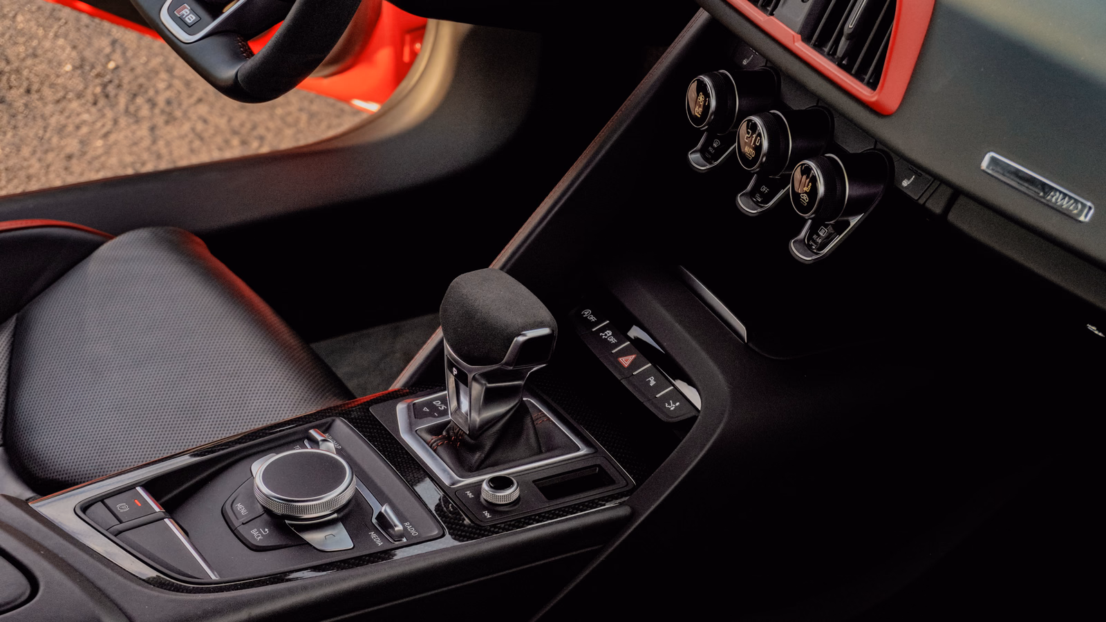 Audi R8 V10 RWD — fotografie 3
