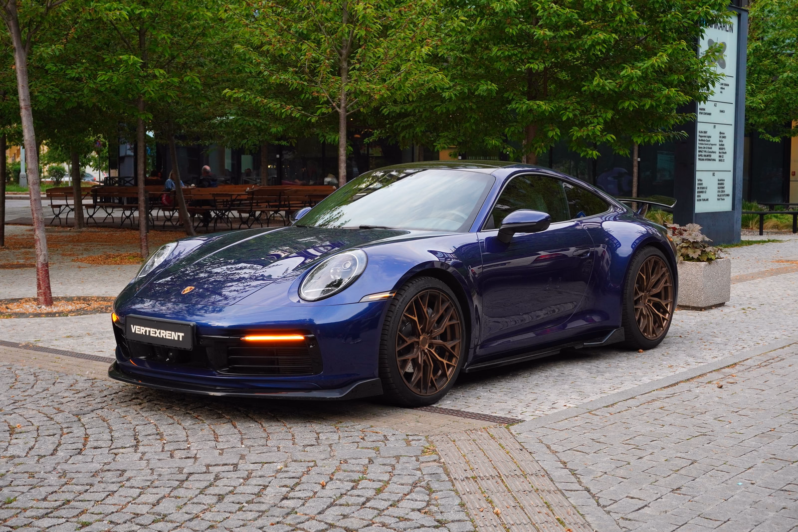 Porsche 911 Carrera RWD — fotografie 3