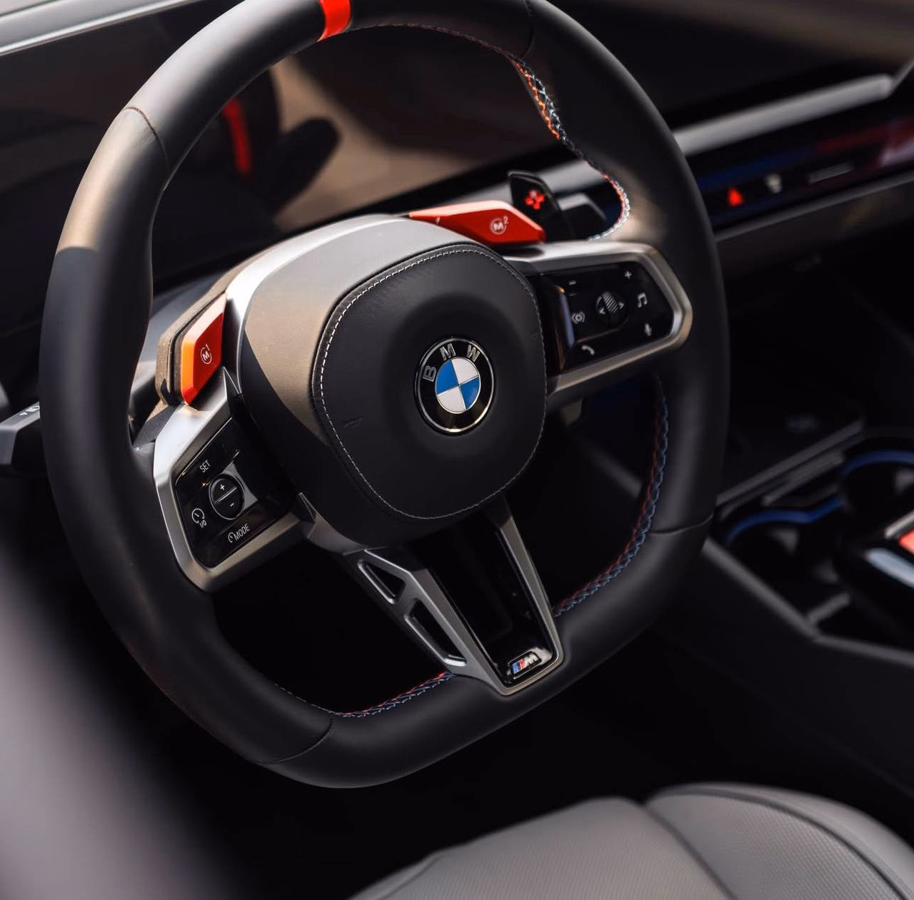BMW M5 — fotografie 7