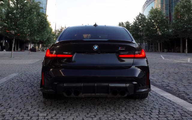 BMW M3 Competition — оренда в Празі, Masons