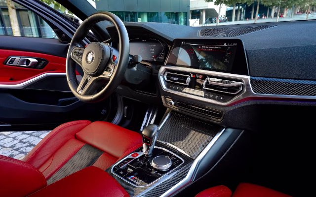 BMW M3 Competition — оренда в Празі, Masons