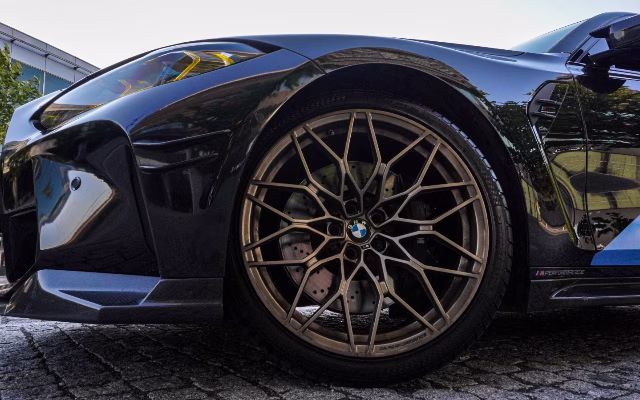BMW M3 Competition — оренда в Празі, Masons